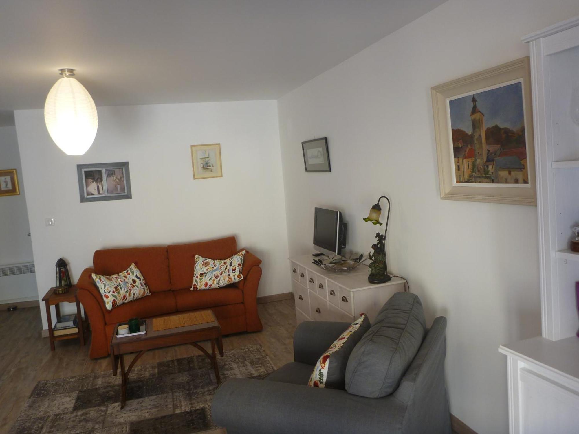 Montagne Noire Apartment *